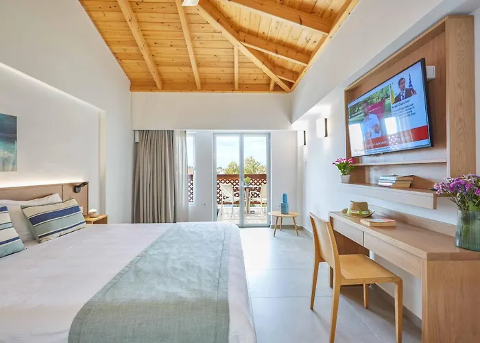 Aparthotel Mystery Luxury 4*