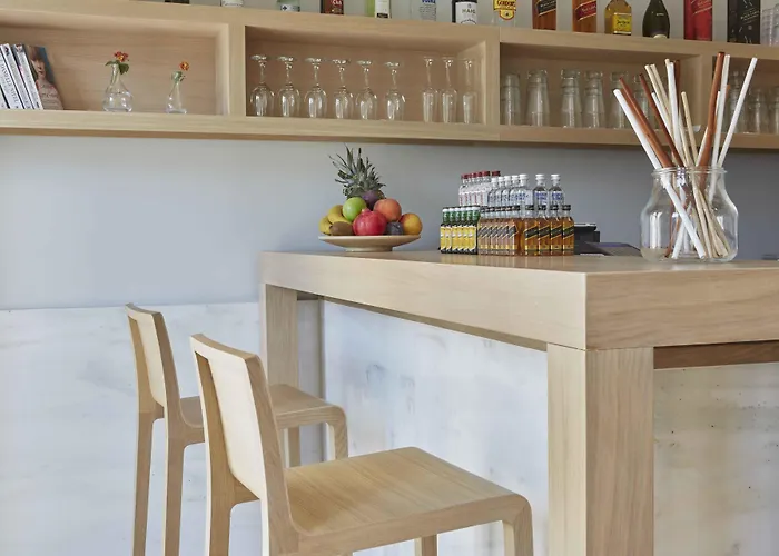 Mystery Luxury Aparthotel 4*