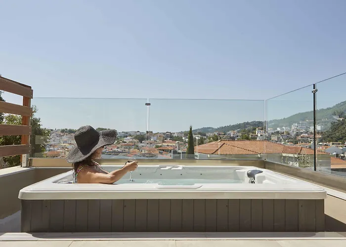 Mystery Luxury Aparthotel Skiathos Town