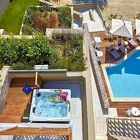 Mystery Luxury Lejlighedshotel 4*