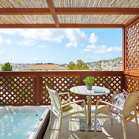 Mystery Luxury Lejlighedshotel 4*