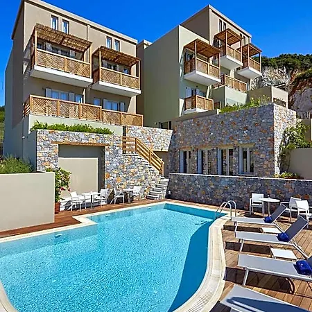 Mystery Luxury 4*