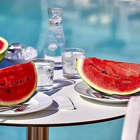 Lejlighedshotel Mystery Luxury 4*