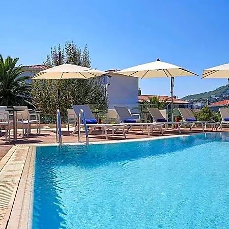 Mystery Luxury 4*