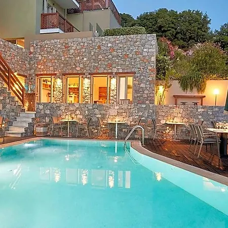 Mystery Luxury 4*