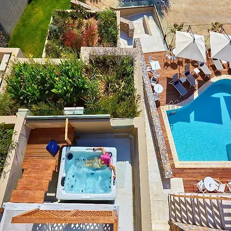 Aparthotel Mystery Luxury 4*
