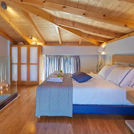 Mystery Luxury Aparthotel