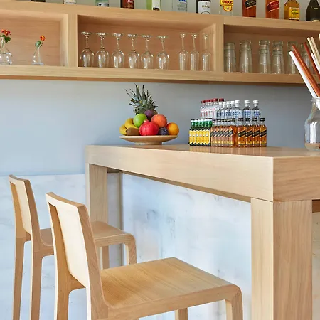 Aparthotel Mystery Luxury Skiathos Town