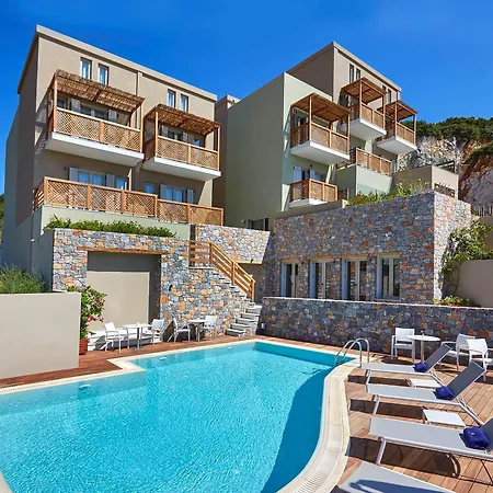 Aparthotel Mystery Luxury 4*