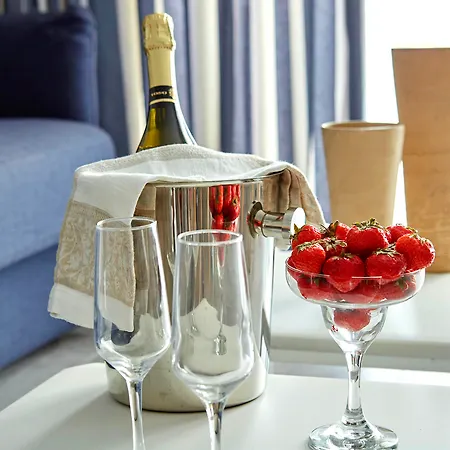 Mystery Luxury 4*