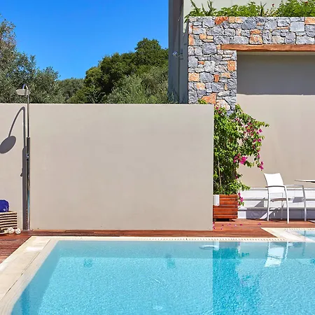 Mystery Luxury Aparthotel Skiathos Town