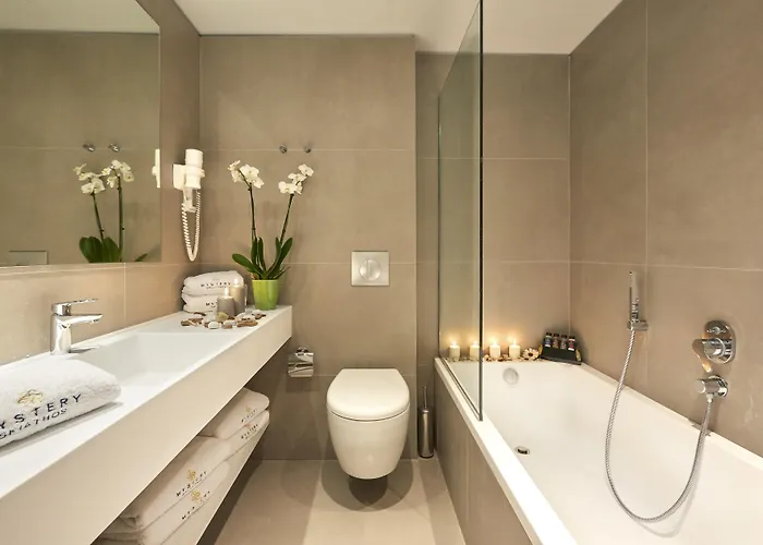 Mystery Luxury 4* Skiatos